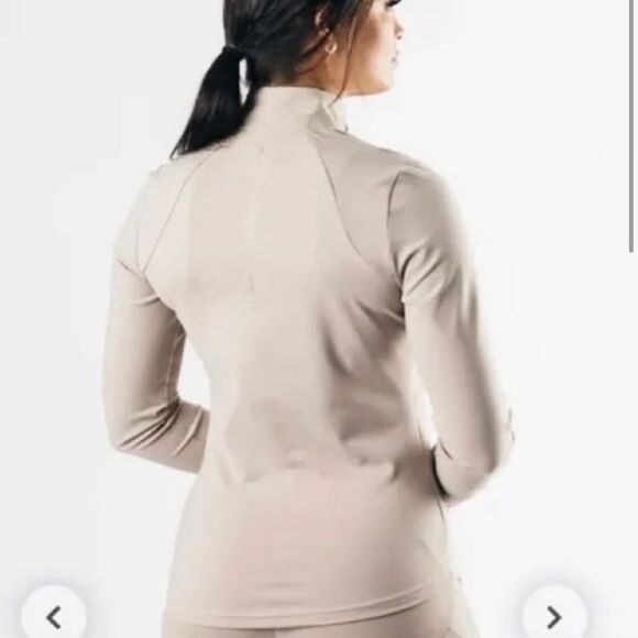 Alphalete Women’s M Full Zip Pro Elite Performance Jacket Beige Sand Fitted‎ Gym - Picture 8 of 11